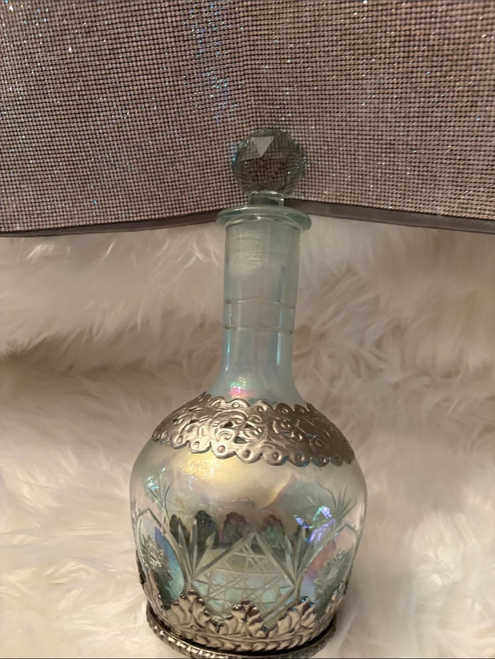 N/A beautiful iridescent